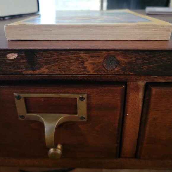 The Crystal City by Nancy Etchemendy Scholastic 1st/1st Paperback Book - Picture 4 of 8